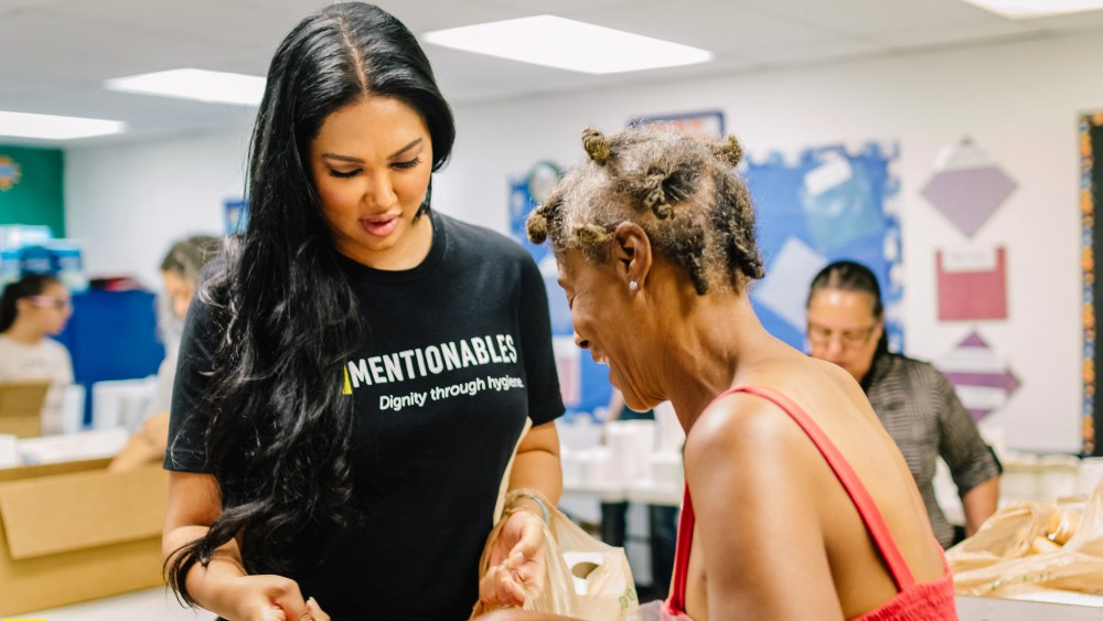 Kimora Lee Simmons Teams With Nonprofit, Talks Fashion, Controversies