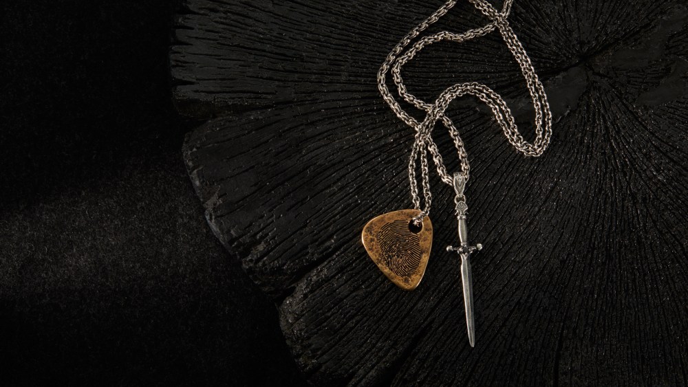 Looks from the new jewelry collection.