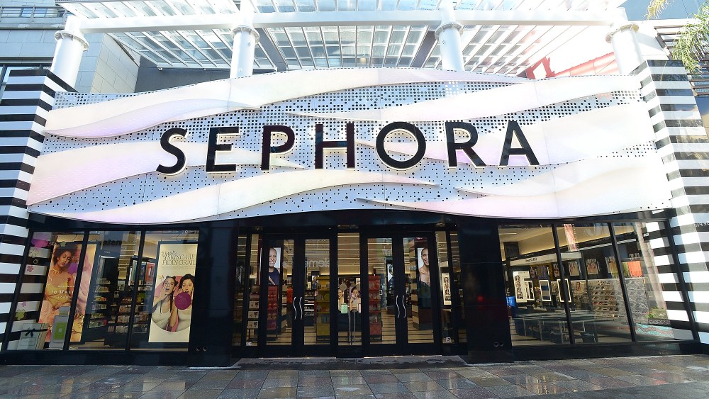 UNIVERSAL CITY, CA - APRIL 19:  Atmosphere of the new Sephora Universal City Walk store on April 19, 2018 in Universal City, California.  (Photo by Charley Gallay/Getty Images for Sephora )