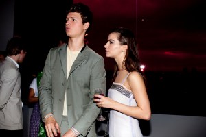 Ansel Elgort, Violetta Komyshan