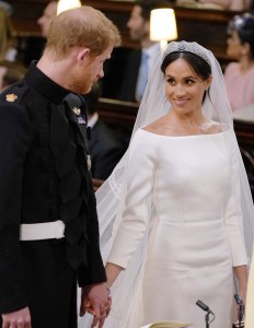 Meghan Markle wedding dress Royal Wedding 2018