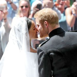 Meghan Markle wedding dress Royal Wedding 2018