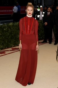 Mackenzie Davis, Met Gala 2018