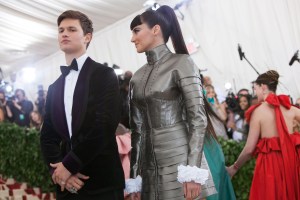 Ansel Elgort and Shailene Woodley