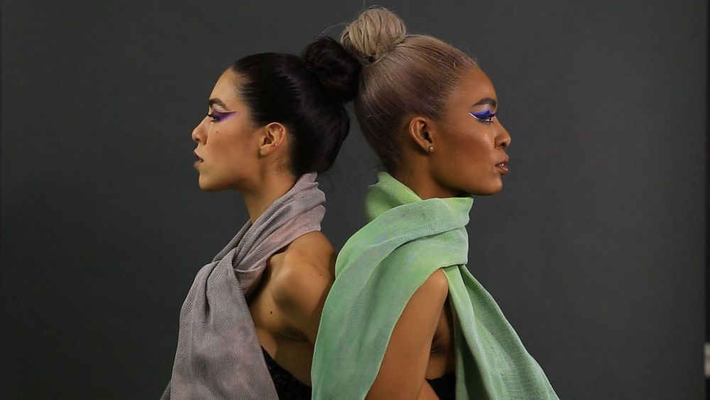 Scientists Engineer First Active, Color-Changing Fabric