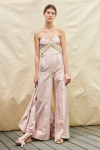 Alejandra Alonso Rojas Resort 2019