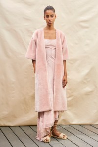 Alejandra Alonso Rojas Resort 2019