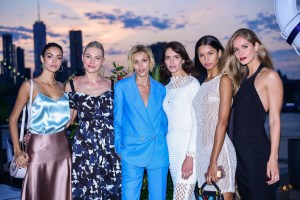 Sofia Resing, Aline Weber, Anja Rubik, Amanda Welsch, Daiane Sodr, Luna Castilho