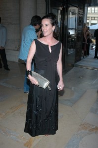 Designer Kate Spade arrives at the Council of Fashion Designers of America's 2004 Fashion Awards at the New York Public Library.
