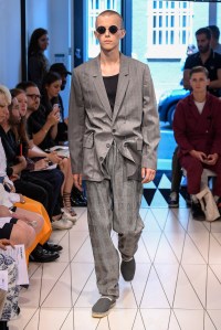 Chalayan Men's spring 2019