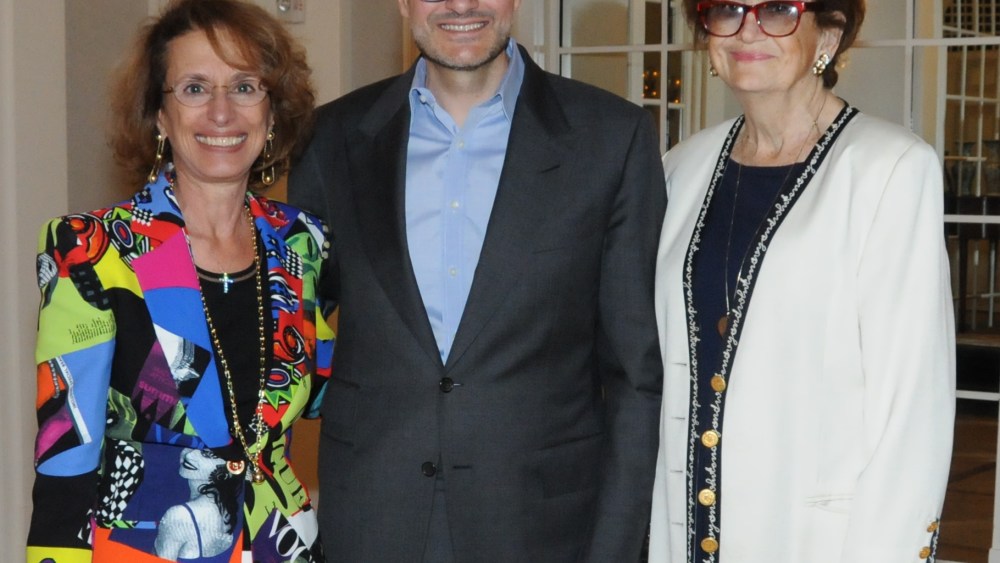 Tapestry's Victor Luis Sizes Up Retail, Digital With Rose Marie Bravo