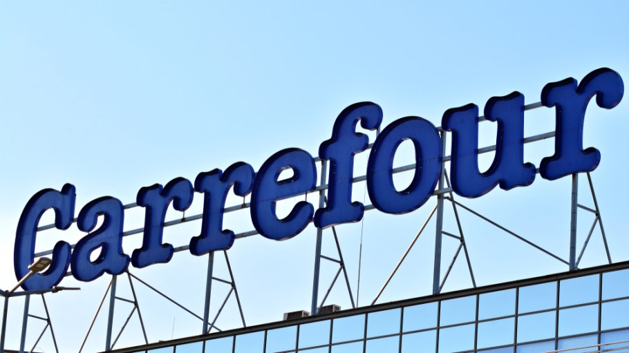 Carrefour storefront