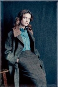 Aspesi has teamed with Italian photographer Paolo Roversi for its fall ad campaign, as per seasons past. Natalia Vodianova, Saskia de Brauw, Jean Campbell and Edoardo Sebastianelli front the images in which the backgrounds’ earthy and rich tones are paired with the clothes’ textured fabrics. Vodianova is photographed in a studio leaning against a wooden table sporting an oversized herringbone coat with a checkered midiskirt and a cotton, workwear-inspired light blue shirt. The relaxed and pensive attitude of the models enhances the pictures’ melancholic feel. — Martino Carrera