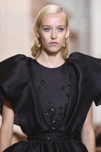 Details at Elie Saab Couture Fall 2018