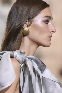 Details at Elie Saab Couture Fall 2018