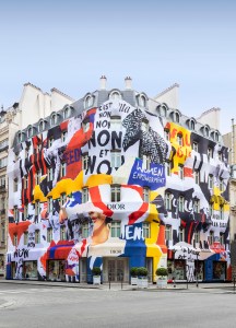 The facade of the Dior flagship on Avenue Montaigne in Paris.