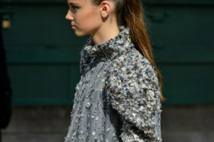 Details at Chanel Couture Fall 2018