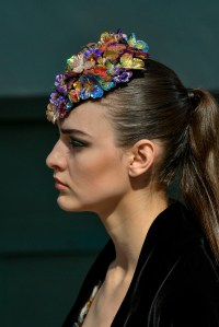 Details at Chanel Couture Fall 2018