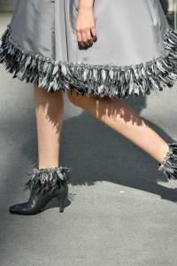 Details at Chanel Couture Fall 2018
