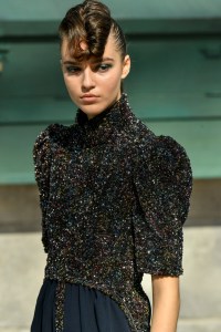 Details at Chanel Couture Fall 2018