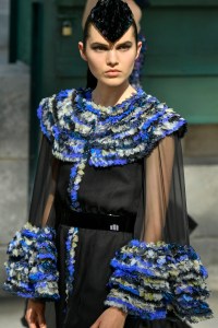 Details at Chanel Couture Fall 2018