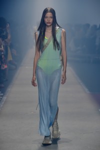 Hugo Boss RTW Spring 2019