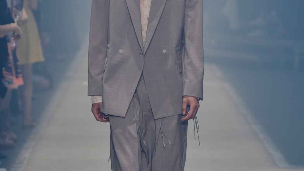Hugo Boss RTW Spring 2019