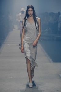 Hugo Boss RTW Spring 2019