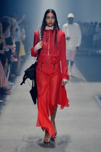 Hugo Boss RTW Spring 2019
