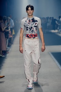 Hugo Boss RTW Spring 2019