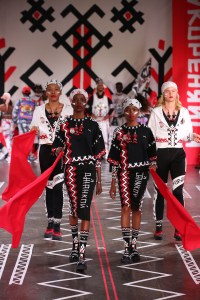 Jahnkoy Men's Spring 2019