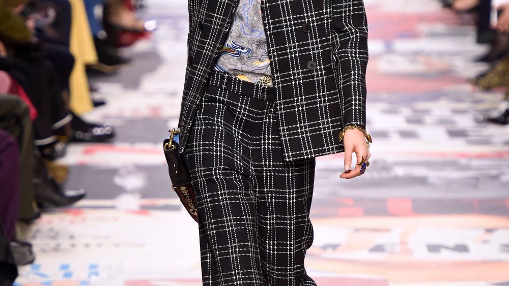 Model on the catwalkChristian Dior show, Runway, Fall Winter 2018, Paris Fashion Week, France - 27 Feb 2018MODELLING SAME OUTFIT AS BELLA HADID