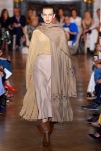 Valentino Couture Fall 2018