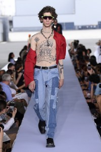Vetements RTW Spring 2019