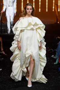 Viktor and Rolf Couture Fall 2018