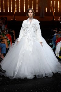 Viktor and Rolf Couture Fall 2018