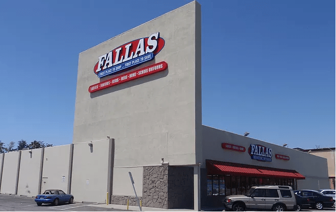 Value Retailer National Stores Files for Bankruptcy