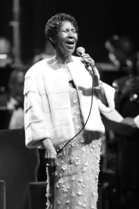 Aretha FranklinElton John Aids Foundation Fall Gala, Inside, New York, USA - 07 Nov 2017