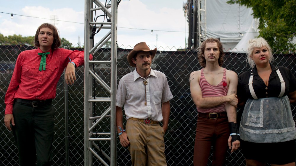 Shannon and the Clams Panorama 2018