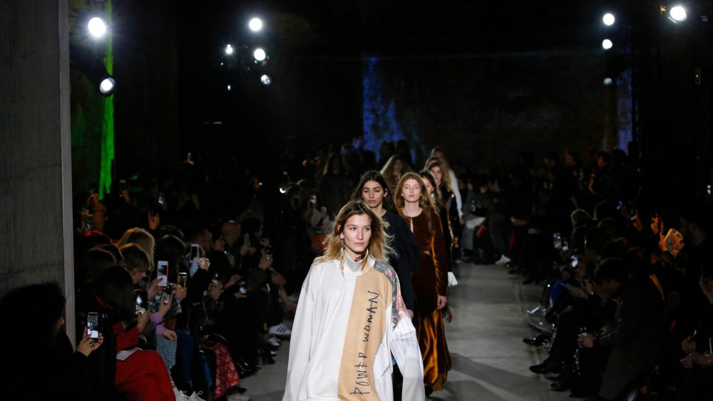 Model on the catwalkMarques' Almeida show, Runway, Fall Winter 2018, London Fashion Week, UK - 19 Feb 2018