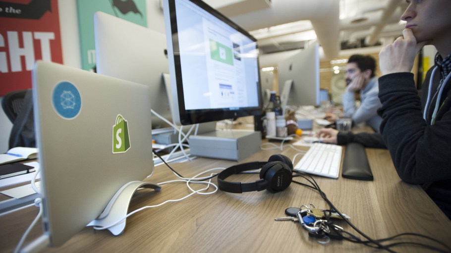 Scammers Are Using Shopify to Create Fake Web Stores