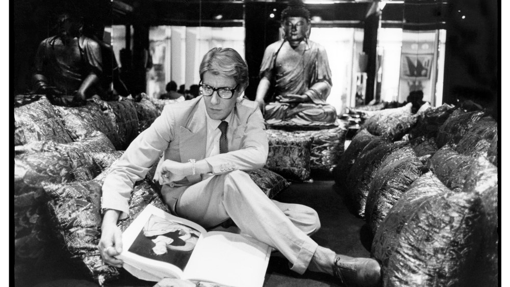Yves Saint Laurent in his apartment, 55 Rue de Babylone, 1977