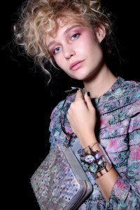 Model backstage