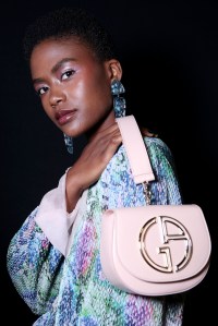 Model backstage