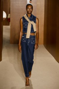 Alexa Chung RTW Spring 2018
