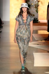 Anna Sui RTW Spring 2019