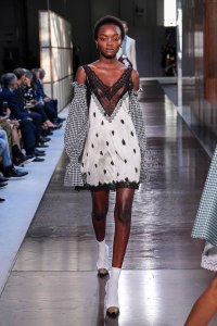 Burberry RTW Spring 2019