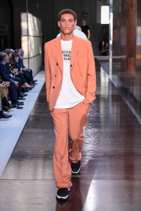Burberry RTW Spring 2019
