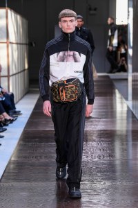 Burberry RTW Spring 2019