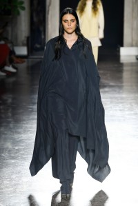 Calcaterra RTW Spring 2019